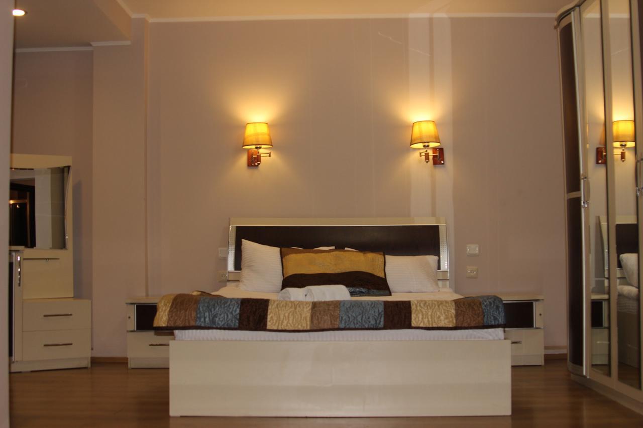 באטומי Iar Hotel מראה חיצוני תמונה
