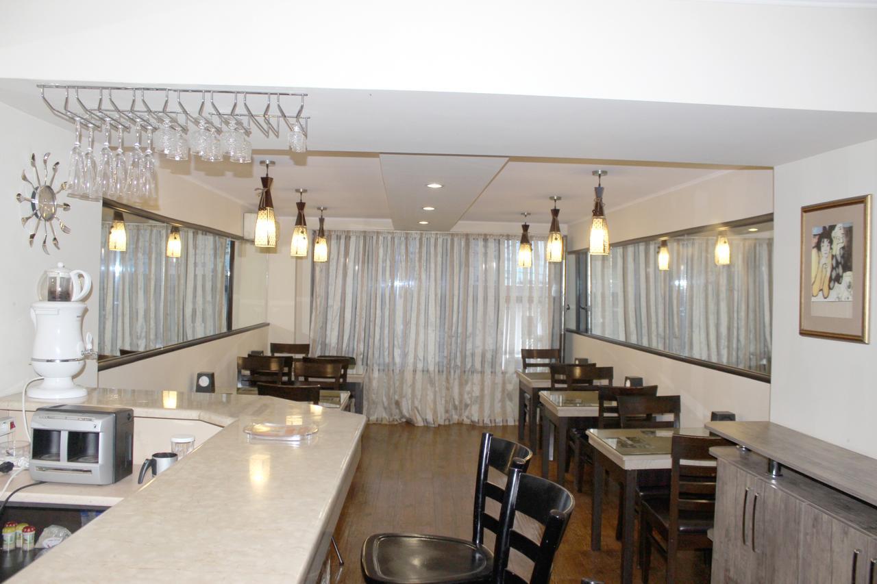 באטומי Iar Hotel מראה חיצוני תמונה